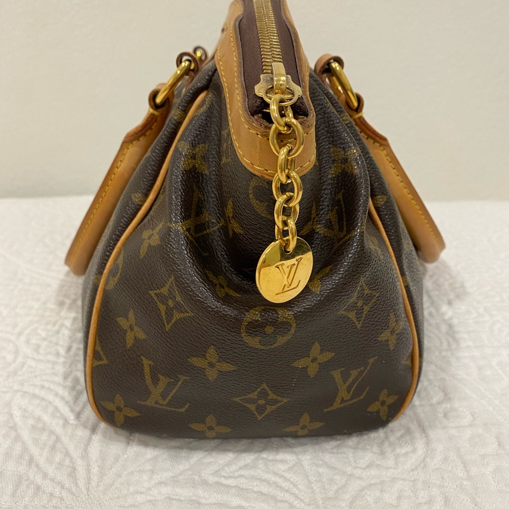 Louis Vuitton Tivoli Handbag Monogram Canvas - Picture 10 of 15